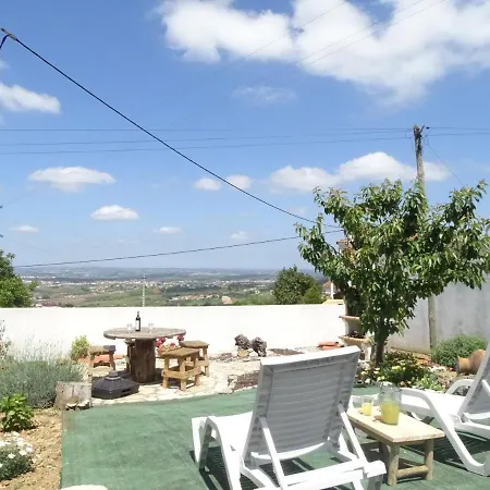 Casa Do Avo In Montejunto منزل ريفي *