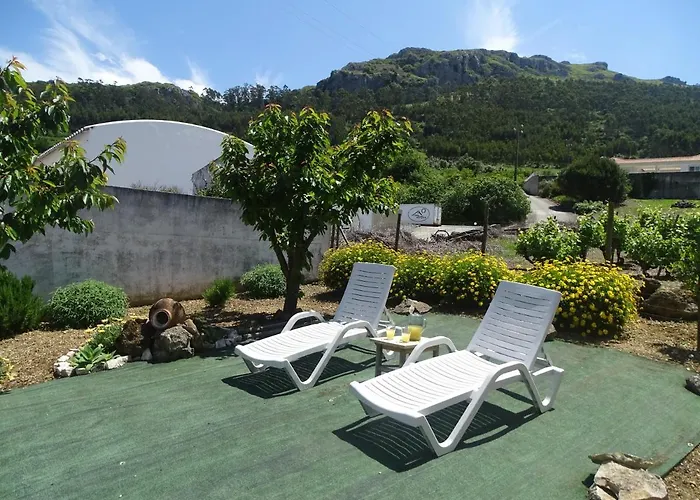 Casa Do Avô In Montejunto Séjour à la campagne *