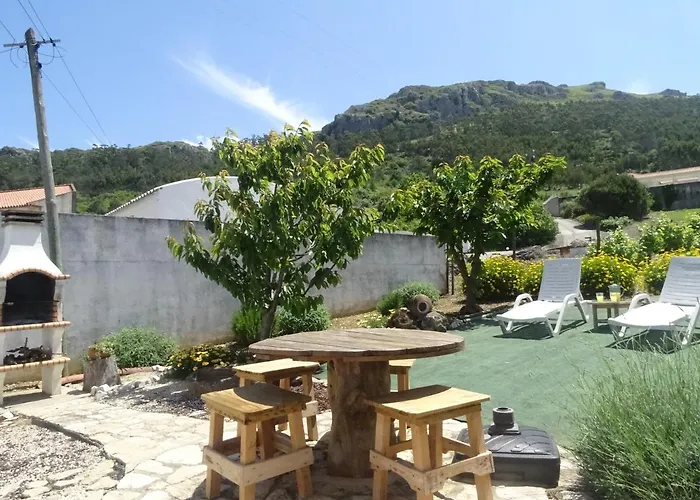 Casa Do Avô In Montejunto Séjour à la campagne