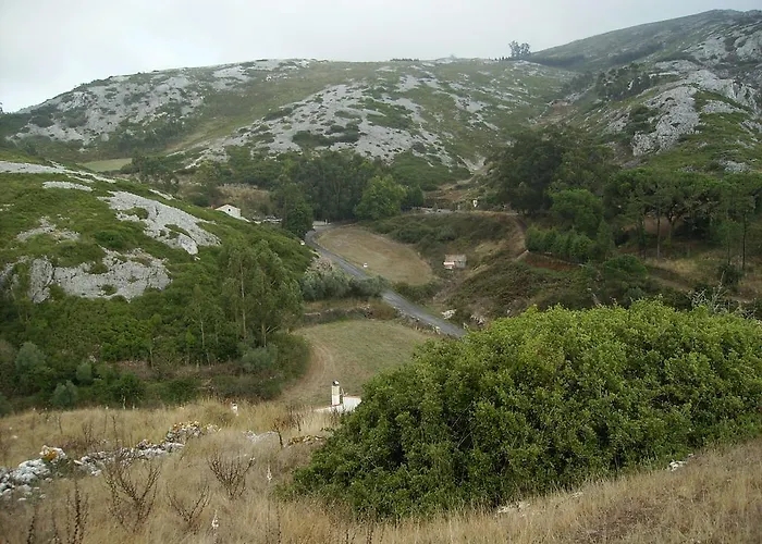 Casa de Campo Casa Do Avô In Montejunto